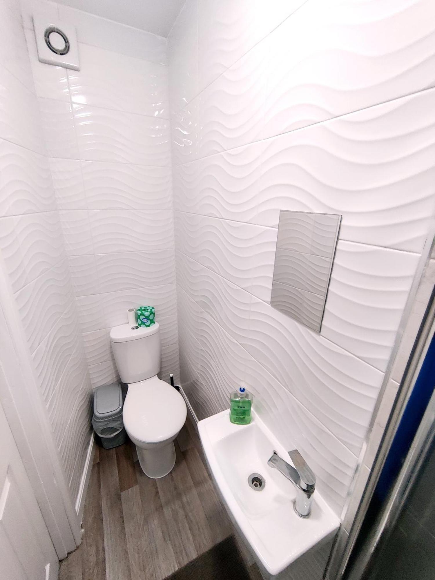 House Share With Few Ensuite Rooms Near Southmead Bristol Exterior foto